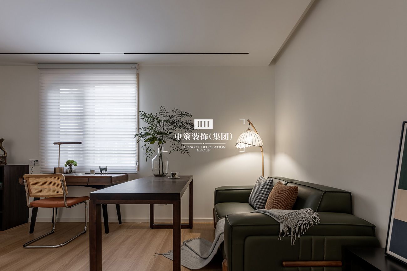 1736408863362758.jpg 刘宇鹏-白云巷-6.jpg